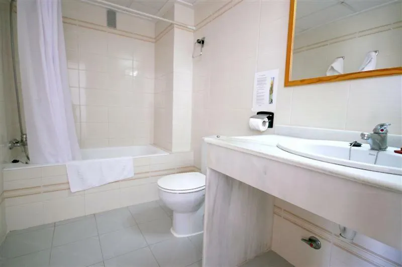 Aparthotel El Lago Port de Alcudia
